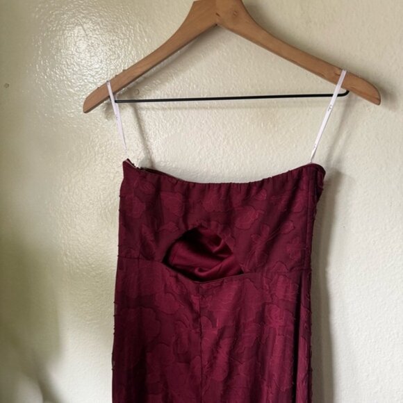 Lulus | Garden of Romance Burgundy Floral Burnout Strapless Maxi Dress - Picture 8 of 8